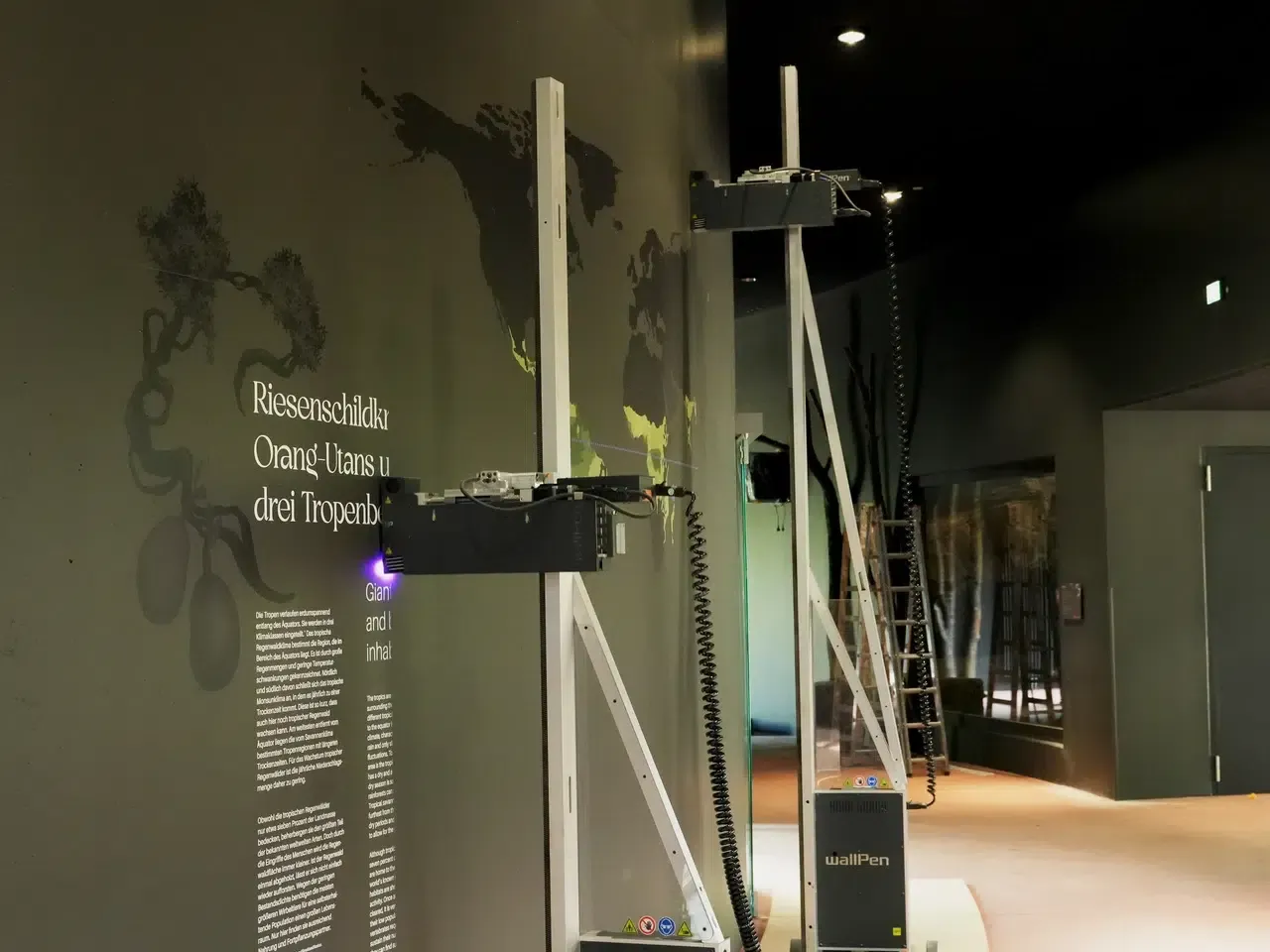Impression murale directe, exemple Musées & collectivités